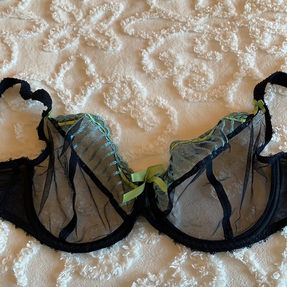 Bra